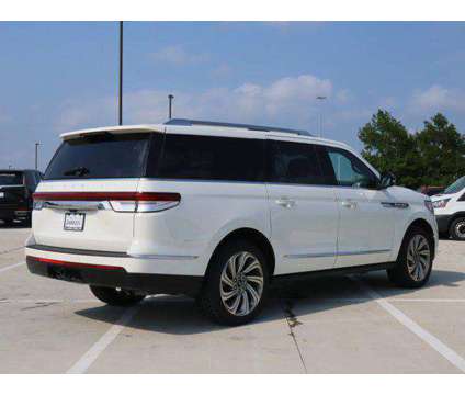 2023 Lincoln Navigator Reserve L is a White 2023 Lincoln Navigator Reserve SUV in Friendswood TX