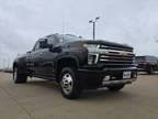 2022 Chevrolet Silverado 3500HD 4WD Crew Cab Long Bed High Country