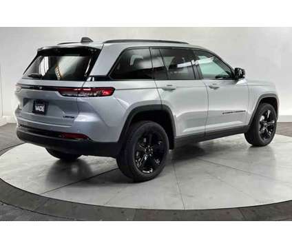 2024 Jeep Grand Cherokee Limited 4x4 is a Silver 2024 Jeep grand cherokee Limited SUV in Saint George UT