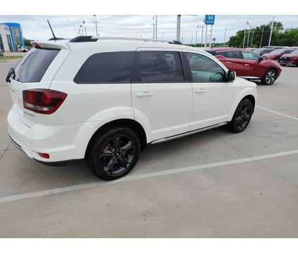 2020 Dodge Journey Crossroad is a White 2020 Dodge Journey Crossroad SUV in Ardmore OK