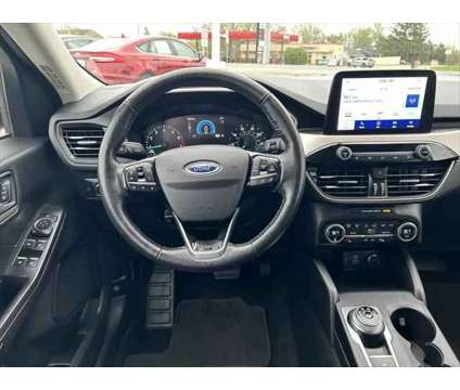 2021 Ford Escape SEL is a Black 2021 Ford Escape SEL SUV in Dubuque IA