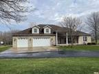 Home For Sale In Riverton, Illinois