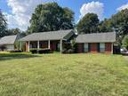 Home For Sale In Greenwood, Mississippi