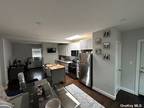 Home For Rent In Port Washington, New York