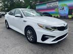 2019 KIA OPTIMA LX - Attractive Inside and Out! Local Trade-in!!