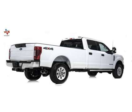 2022 Ford F350 Super Duty Crew Cab for sale is a White 2022 Ford F-350 Super Duty Car for Sale in Houston TX