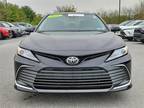 2021 Toyota Camry Black, 10K miles