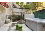 Condo For Sale In Manhattan, New York