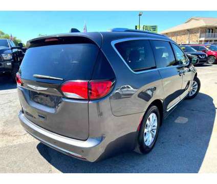2019 Chrysler Pacifica for sale is a Grey 2019 Chrysler Pacifica Car for Sale in Orlando FL