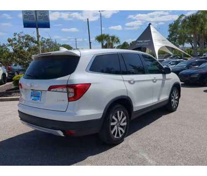 2019 Honda Pilot EX-L is a White 2019 Honda Pilot EX SUV in Bradenton FL