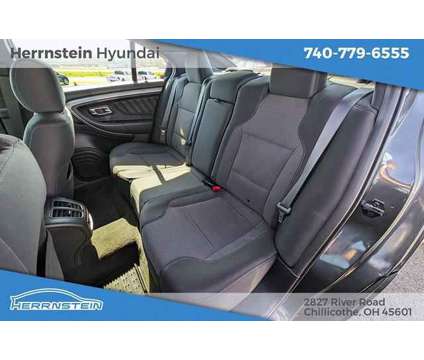 2016 Ford Taurus SEL is a 2016 Ford Taurus SEL Sedan in Chillicothe OH