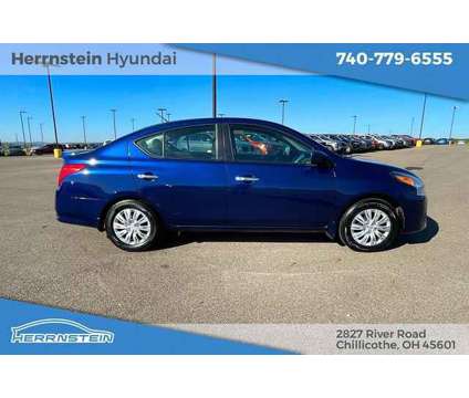 2019 Nissan Versa 1.6 SV is a Blue 2019 Nissan Versa 1.6 Trim Sedan in Chillicothe OH