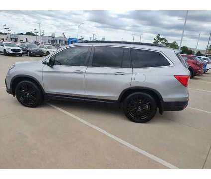 2021 Honda Pilot 2WD Special Edition is a Silver 2021 Honda Pilot 2WD Special Edition SUV in Ardmore OK