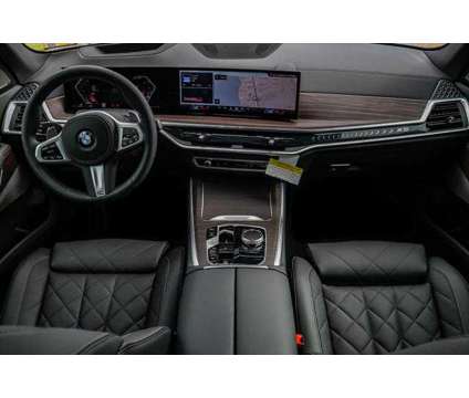 2024 BMW X5 xDrive40i is a Grey 2024 BMW X5 3.0si SUV in Shelburne VT