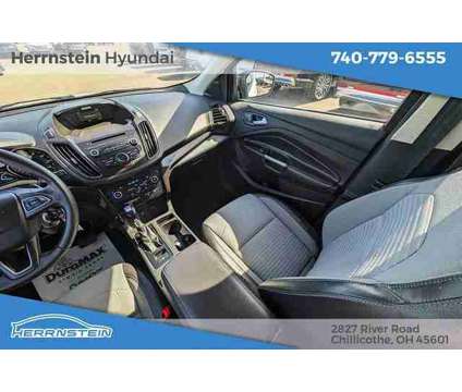 2018 Ford Escape SE is a White 2018 Ford Escape SE SUV in Chillicothe OH