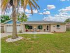 3819 Treadway Dr, Valrico, FL 33594