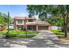 16015 Hampton Village Dr, Tampa, FL 33618