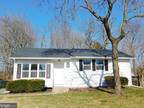 151 W Rutherford Dr, Newark, DE 19713