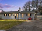3939 Cove Rd, Edgewater, MD 21037