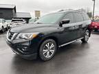 2017 Nissan Pathfinder SV