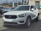 2020 Volvo XC40 T5 Momentum