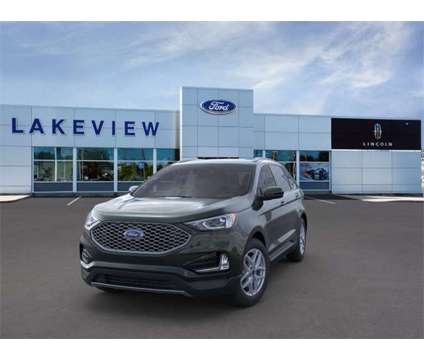 2024 Ford Edge SEL is a Green 2024 Ford Edge SEL SUV in Battle Creek MI