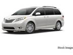 2017 Toyota Sienna XLE Premium 8-Passenger