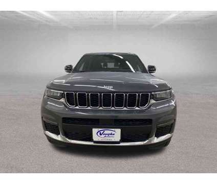 2024 Jeep Grand Cherokee L Limited is a Grey 2024 Jeep grand cherokee Limited SUV in Ottumwa IA