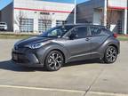 2022 Toyota C-HR XLE