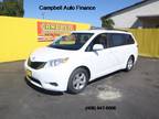 2013 Toyota Sienna White, 223K miles