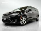 2020 Chrysler Pacifica Black, 85K miles