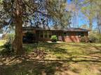 Home For Sale In Moundville, Alabama