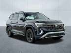 2024 Volkswagen Atlas 2.0T Peak Edition SEL