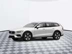 2024 Volvo V60 Cross Country Plus