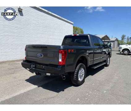 2018 Ford F-250 Super Duty XLT is a 2018 Ford F-250 Super Duty Truck in Madison NC
