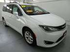 2020 Chrysler Pacifica Touring 38409 miles