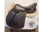 17.5" Voltaire Stuttgart Saddle - Full Buffalo - 2021 - 4A Flaps - 4.75" dot to