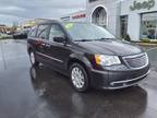 2016 Chrysler Town And Country Touring