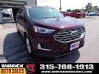 2019 Ford Edge SEL Sport Utility 4D