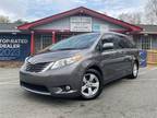 2016 Toyota Sienna GRAY