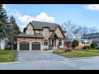 Mississauga 6BR 4.5BA, Welcome to one of Lakeview's most