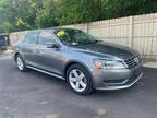 2013 Volkswagen Passat 2.0 TDI SE w/ Sunroof