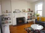 Sunny Top Floor 1br, Working Fireplace, View, Charm, Heat/Hot Water Included