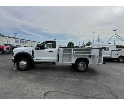 2024 Ford Super Duty F-450 XL Service Body is a White 2024 Ford Car for Sale in Hurricane WV