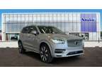 2024 Volvo XC90 Recharge Plug-In Hybrid Plus Bright Theme