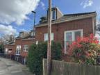 flat to rent in Salcombe Gardens, NW7, London