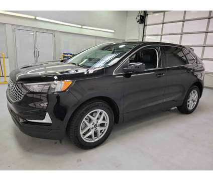 2023 Ford Edge SEL is a Black 2023 Ford Edge SEL Car for Sale in Wilkes Barre PA