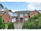 Oakleigh Park South, Oakleigh Park, London N20, 5 bedroom detached house for