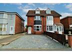 3 bedroom semi-detached house for sale in Colwall Avenue, Hull, HU5