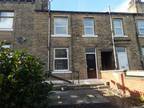 2 Bed - Clement Street, Birkby, Huddersfield, West Yorkshire - Pads for Students
